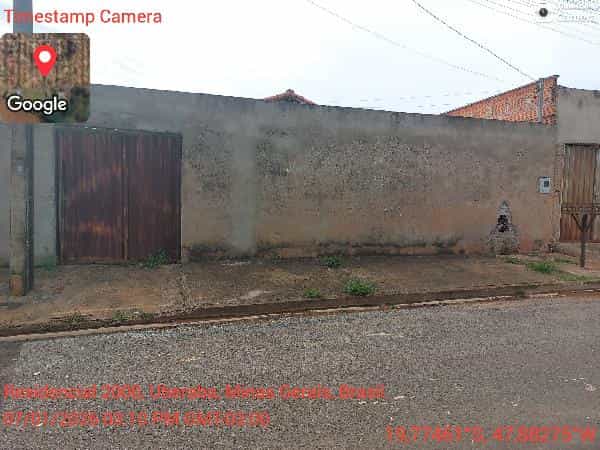 Foto RESIDENCIAL 2000