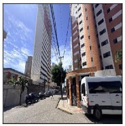 EDIFICIO GRAND VERNISSAGE