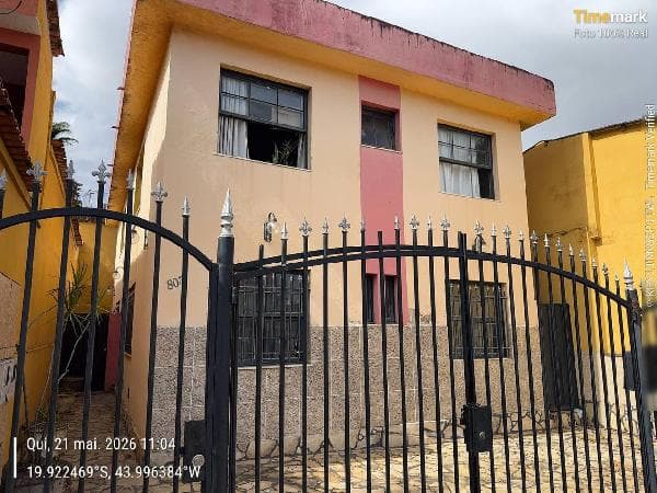 EDIFICIO AUREA