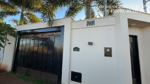 RESIDENCIAL ARAÚJO 01