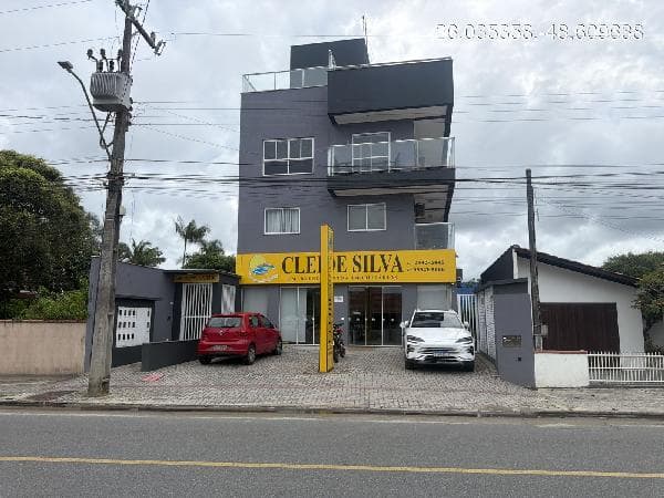 CONDOMÍNIO RESIDENCIAL VOLTA AO MUNDO I