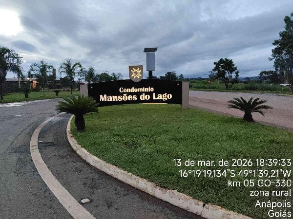 COND MANSOES DO LAGO