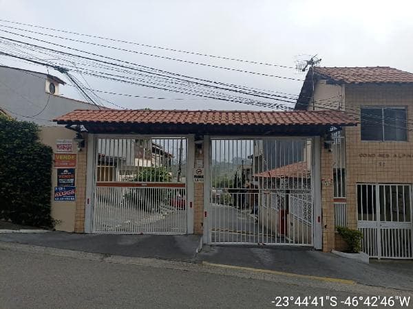 CONJUNTO RESIDENCIAL ALPINO