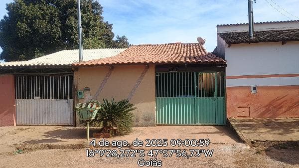 RESIDENCIAL TAPEROA
