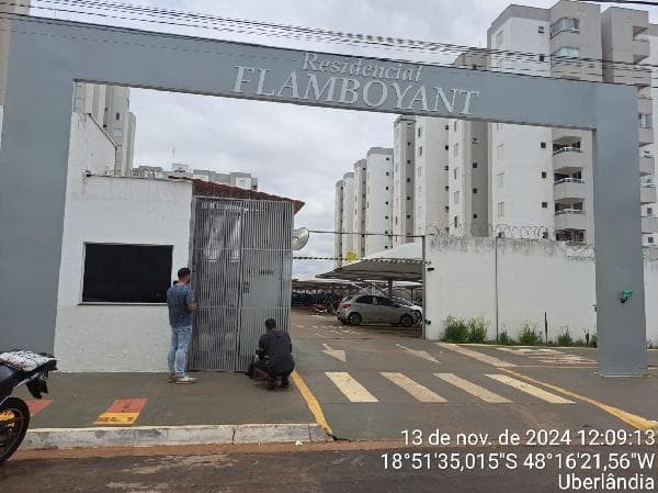 COND. RES. TORRE FLAMBOYANT