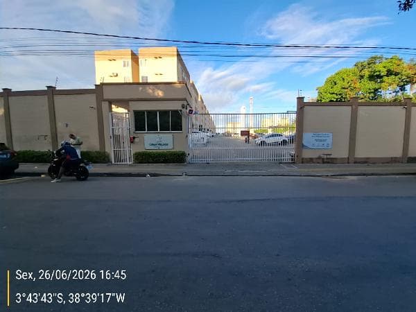 COND GRAN VILLAGE CAUCAIA