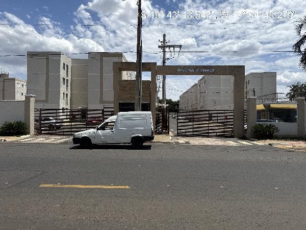 CONDOMÍNIO RESIDENCIAL VENEZA