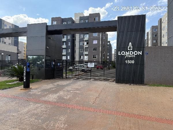 LONDON TOWER