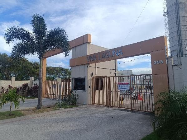 CONDOMINIO RESIDENCIAL VIVA LAGUNA