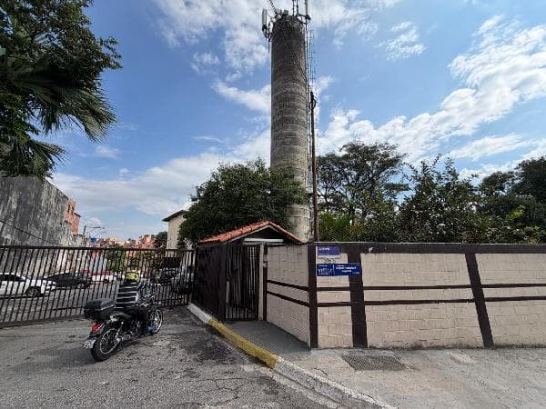 CONJUNTO HABITACIONAL CARAPICUIBA