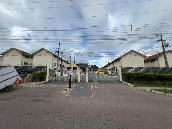 COND VILLAGGIO FERRARA