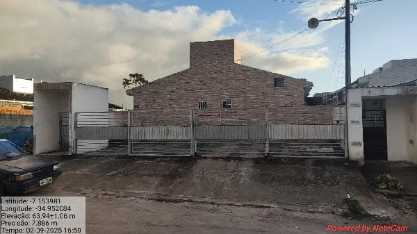 COND RES MULTIFAMILIAR
