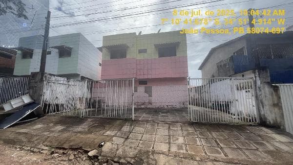 RES MULTIFAMILIAR