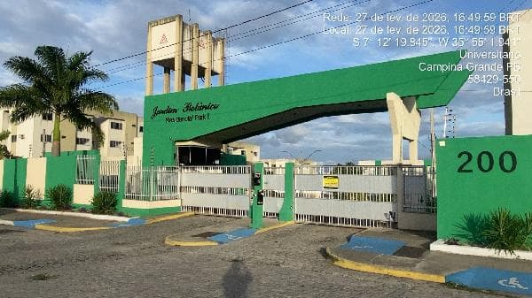 Universitario