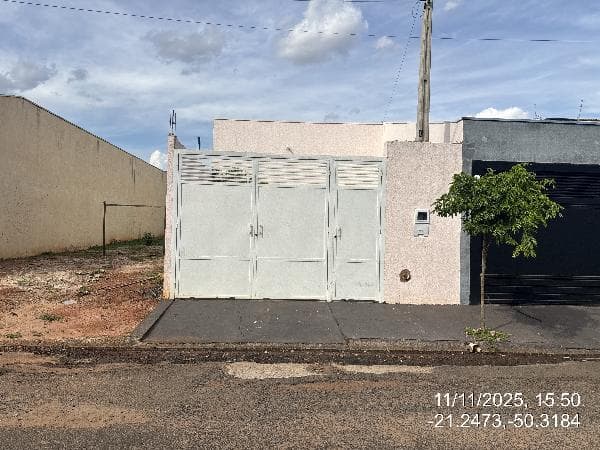 Foto RESIDENCIAL PORTAL DA PEROLA II