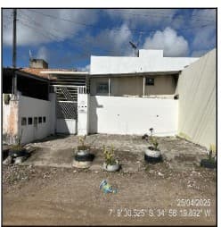 COND RES MULTIFAMILIAR ADONAI