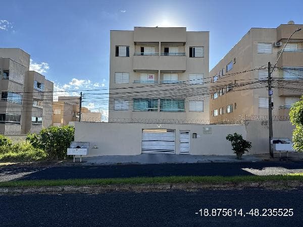 COND BELVEDERE PARADISO III