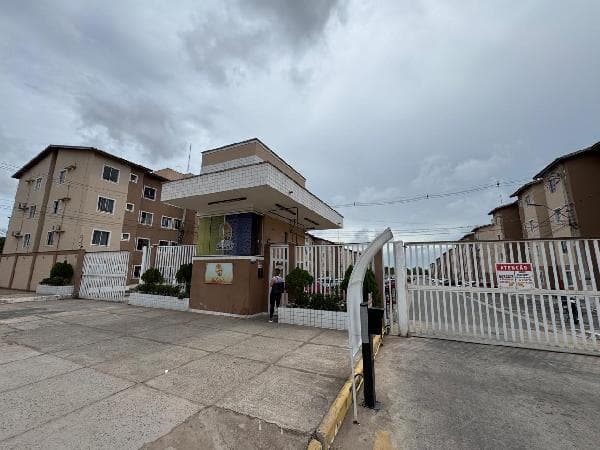 CONDOMINIO RESIDENCIAL VILLAGE DELESTE V