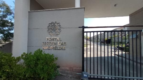 COND PORTAL JARDIM DAS BROMELIAS