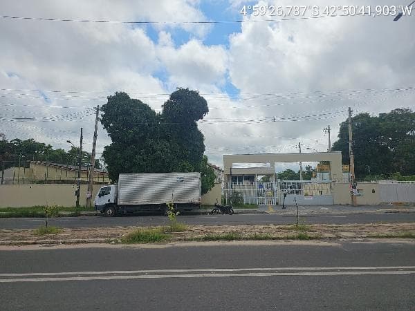 COND VILLAGE DO BOSQUE I